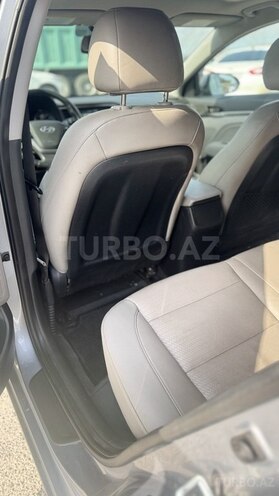 Hyundai Elantra 2016, 140,000 km - 2.0 l - Bakı