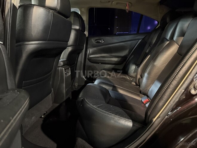Nissan Maxima 2011, 174,000 km - 3.5 l - Bakı