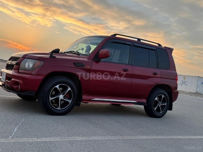 Mitsubishi Pajero io 2001, 265,000 km - 1.8 l - Bakı