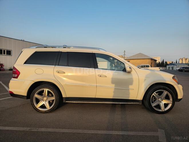 Mercedes GL 550 2009, 194,100 km - 3.5 l - Bakı