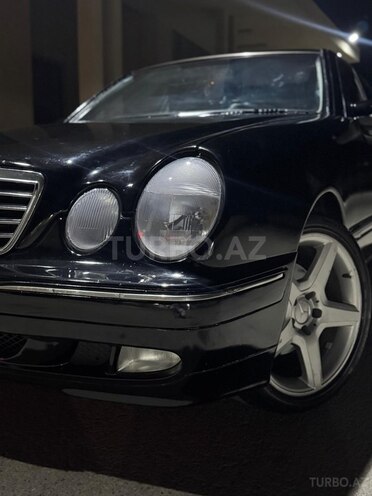Mercedes E 270 2000, 580,000 km - 2.7 l - Salyan