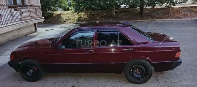 Mercedes 190 1991, 452,000 km - 1.8 l - Ağstafa