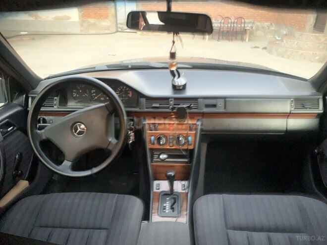 Mercedes 230 E 1992, 536,000 km - 2.3 l - Şəmkir