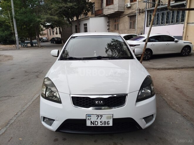 Kia Rio 2010, 320,000 km - 1.4 l - Sumqayıt