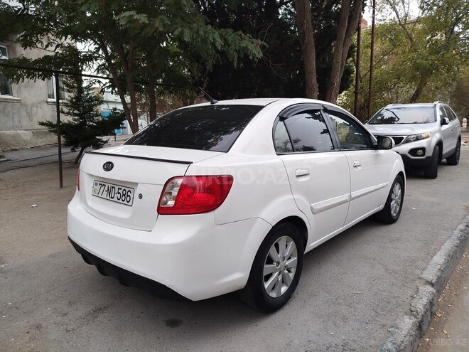 Kia Rio 2010, 320,000 km - 1.4 l - Sumqayıt