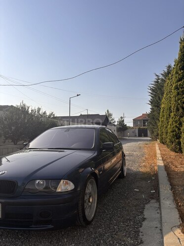 BMW 325 2001, 310,000 km - 2.5 l - Bakı