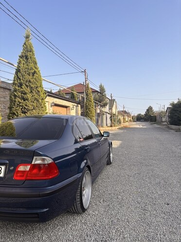 BMW 325 2001, 310,000 km - 2.5 l - Bakı