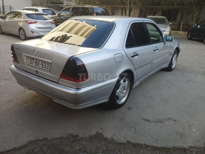 Mercedes C 220 1997, 450,000 km - 2.2 л - Xırdalan