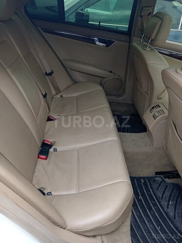 Mercedes C 300 2008, 297,800 km - 3.0 l - Bakı