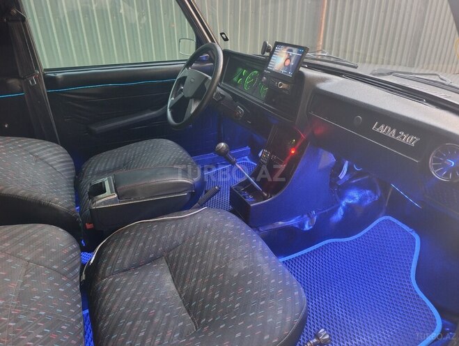 LADA (VAZ) 2107 2000, 77,700 km - 1.6 l - Şirvan