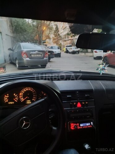 Mercedes C 240 1998, 230,000 km - 2.4 l - Bakı