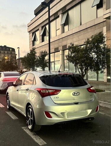 Hyundai i30 2015, 131,000 km - 1.6 l - Bakı