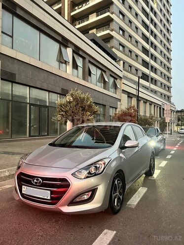 Hyundai i30 2015, 131,000 km - 1.6 l - Bakı
