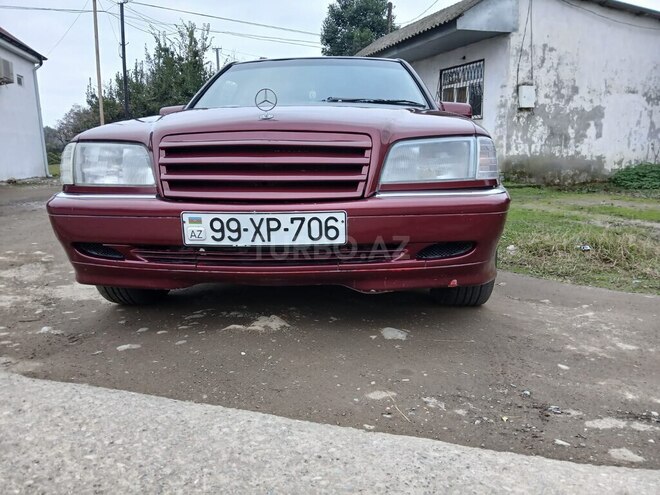 Mercedes C 180 1994, 500,000 km - 1.8 л - Astara
