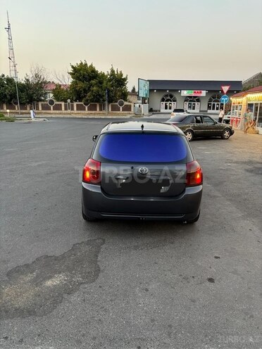 Toyota Corolla 2005, 298,000 km - 1.4 l - Göyçay