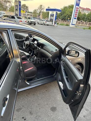 Toyota Corolla 2005, 298,000 km - 1.4 l - Göyçay