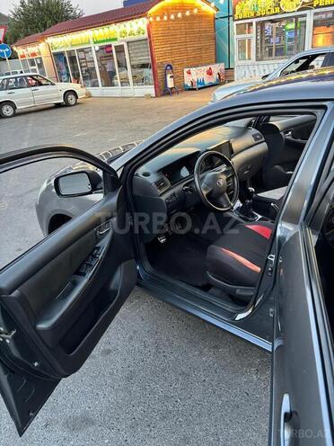 Toyota Corolla 2005, 298,000 km - 1.4 l - Göyçay