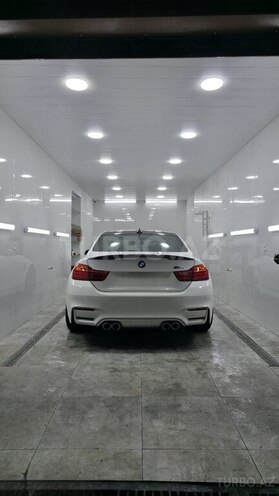 BMW M4 2014, 84,000 km - 3.0 l - Bakı