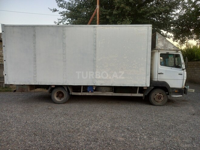 Mercedes 814 D 1991, 573,825 km - 6.2 l - Beyləqan