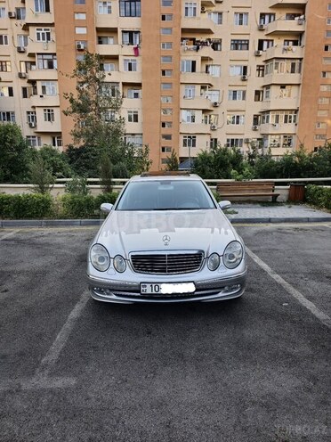 Mercedes E 240 2002, 238,000 km - 2.6 l - Bakı