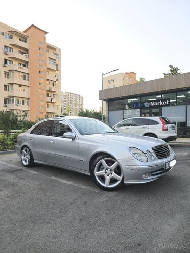 Mercedes E 240 2002, 238,000 km - 2.6 l - Bakı