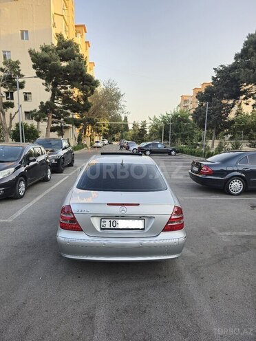 Mercedes E 240 2002, 238,000 km - 2.6 l - Bakı
