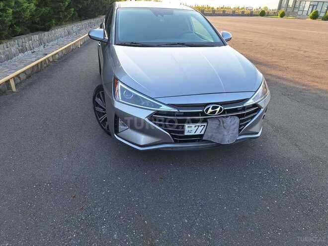 Hyundai Elantra 2019, 136,794 km - 2.0 l - Qax