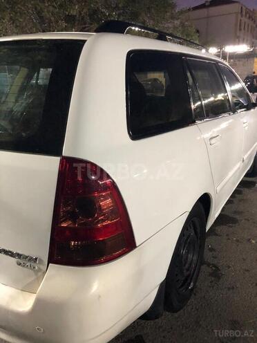 Toyota Corolla 2005, 410,000 km - 1.4 l - Bakı
