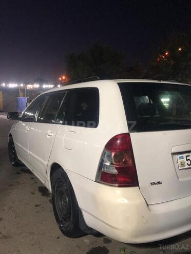 Toyota Corolla 2005, 410,000 km - 1.4 l - Bakı