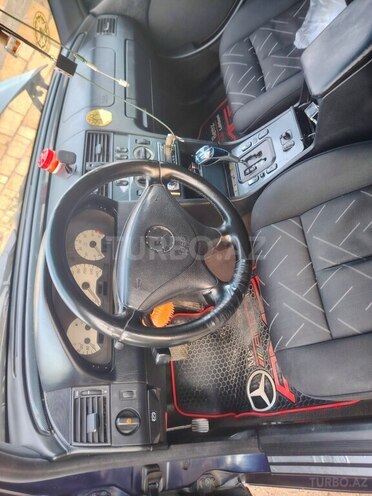 Mercedes C 200 1999, 300,000 km - 2.0 л - Cəlilabad