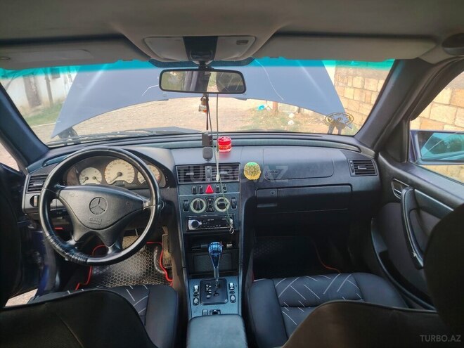 Mercedes C 200 1999, 300,000 km - 2.0 л - Cəlilabad