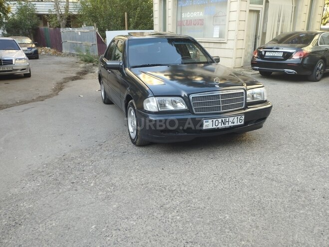 Mercedes C 220 1995, 375,000 km - 2.2 л - Bakı