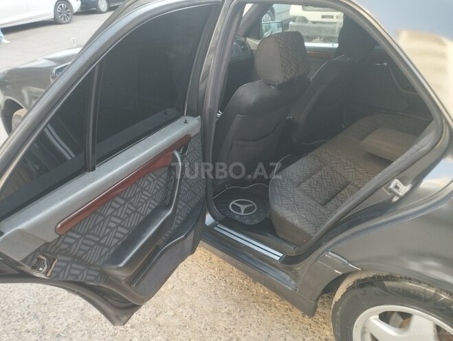 Mercedes C 220 1995, 375,000 km - 2.2 л - Bakı