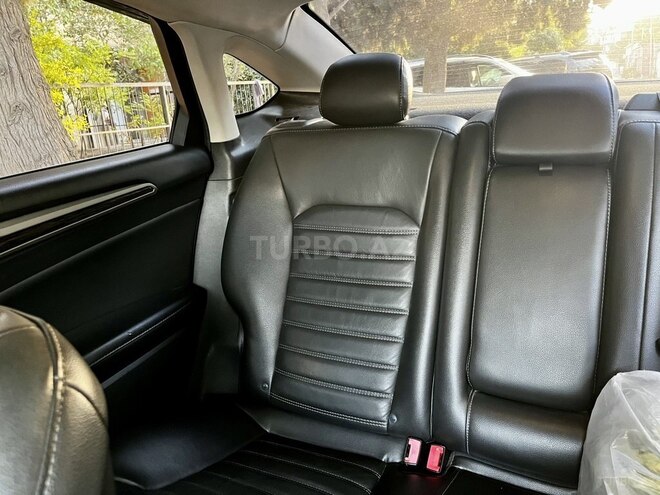 Ford Fusion (North America) 2014, 270,000 km - 1.5 l - Bakı
