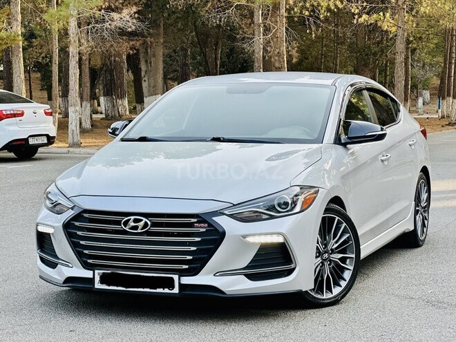 Hyundai Elantra 2017, 140,000 km - 1.6 l - Bakı