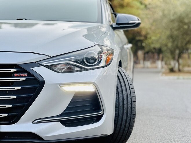 Hyundai Elantra 2017, 140,000 km - 1.6 l - Bakı