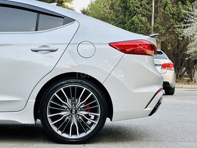 Hyundai Elantra 2017, 140,000 km - 1.6 l - Bakı