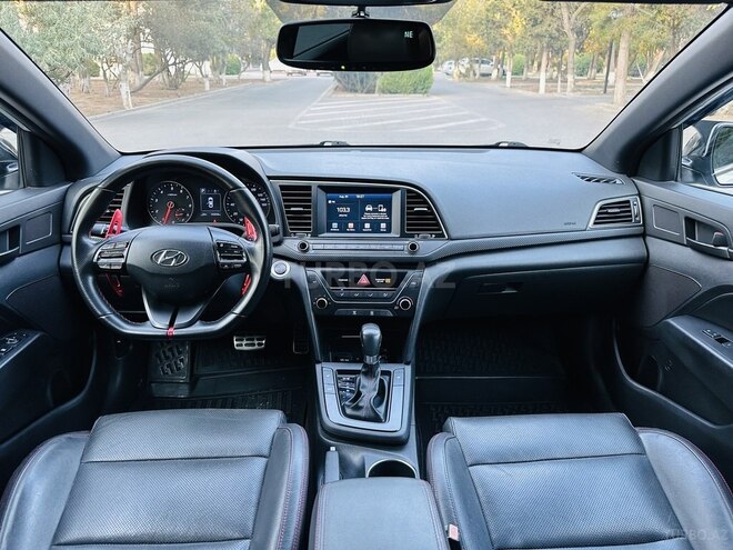Hyundai Elantra 2017, 140,000 km - 1.6 l - Bakı
