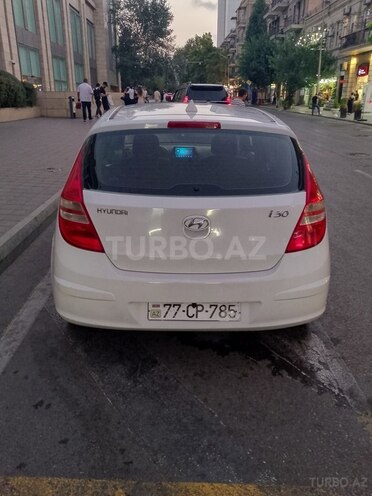 Hyundai i30 2007, 365,000 km - 1.4 л - Bakı