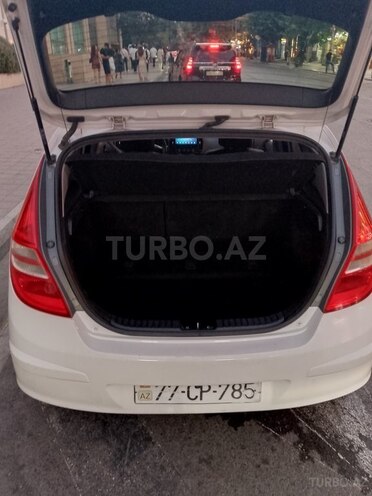 Hyundai i30 2007, 365,000 km - 1.4 л - Bakı
