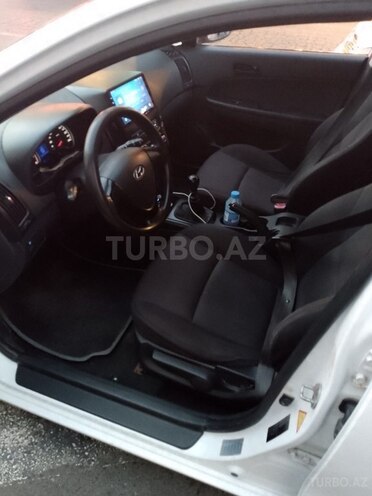 Hyundai i30 2007, 365,000 km - 1.4 л - Bakı