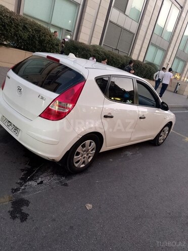 Hyundai i30 2007, 365,000 km - 1.4 л - Bakı