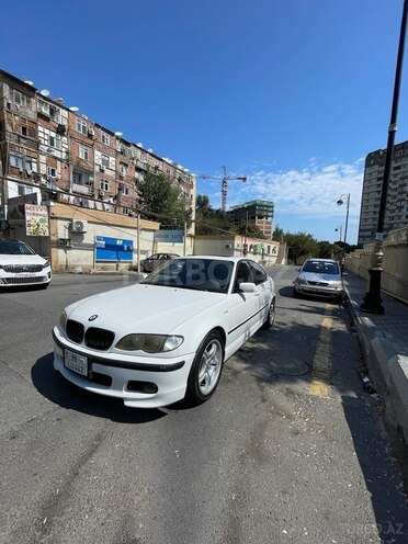 BMW 320 2002, 286,000 km - 2.2 л - Bakı