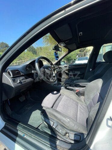BMW 320 2002, 286,000 km - 2.2 л - Bakı