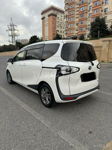 Toyota Sienta 2016, 74,000 km - 1.5 l - Bakı