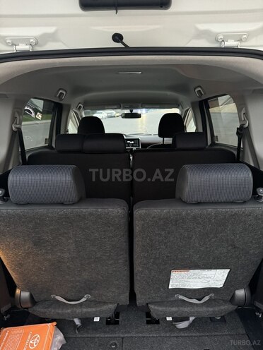 Toyota Sienta 2016, 74,000 km - 1.5 l - Bakı