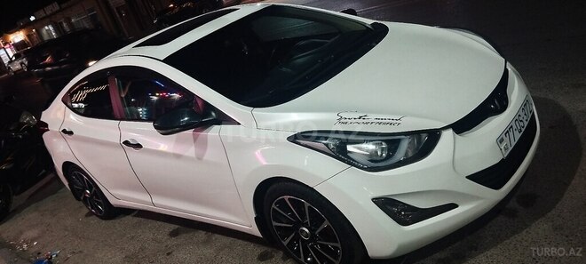 Hyundai Elantra 2015, 212,000 km - 1.8 л - Bakı