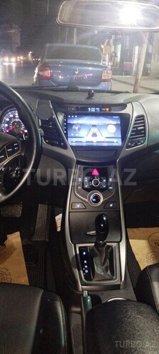 Hyundai Elantra 2015, 212,000 km - 1.8 л - Bakı