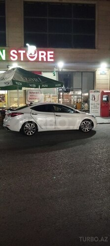 Hyundai Elantra 2015, 212,000 km - 1.8 л - Bakı