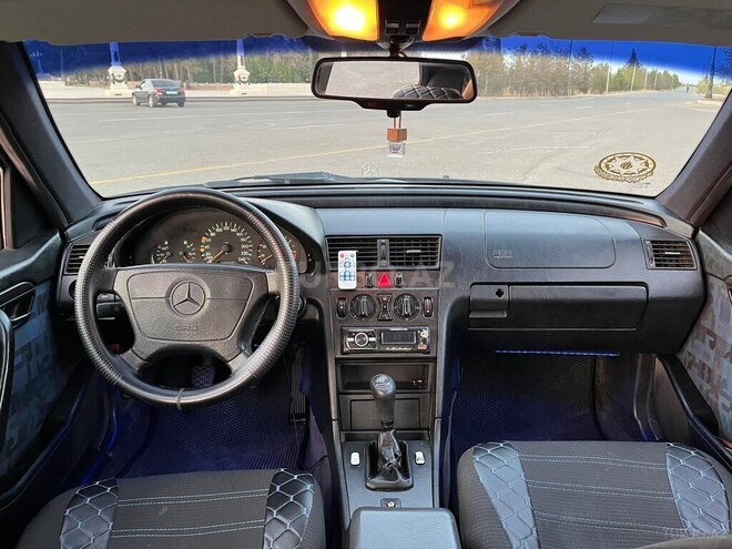 Mercedes C 180 1997, 325,800 km - 1.8 l - Gəncə